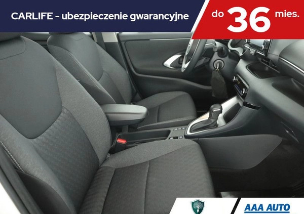 Toyota Yaris cena 84000 przebieg: 17969, rok produkcji 2022 z Myślibórz małe 191